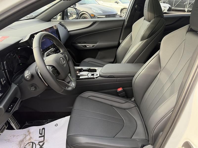 lexus NX 450h+ 2026 - 19