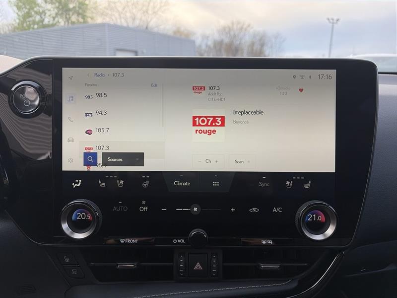 lexus NX 450h+ 2026 - 24