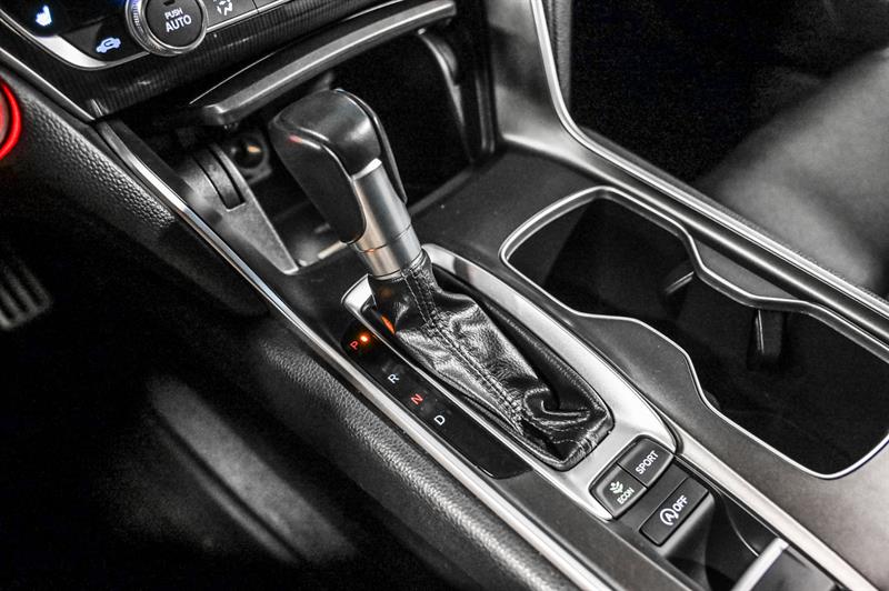 honda Berline Accord 2022 - 18