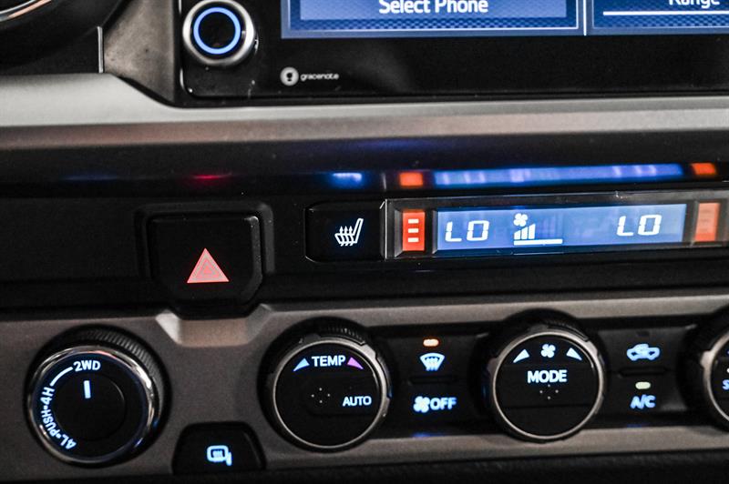 toyota Tacoma 2022 - 27