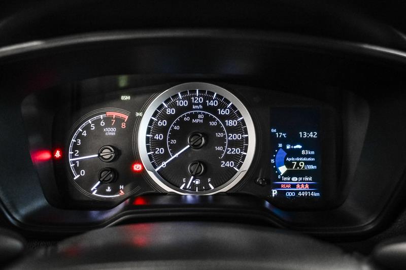 toyota Corolla 2022 - 18