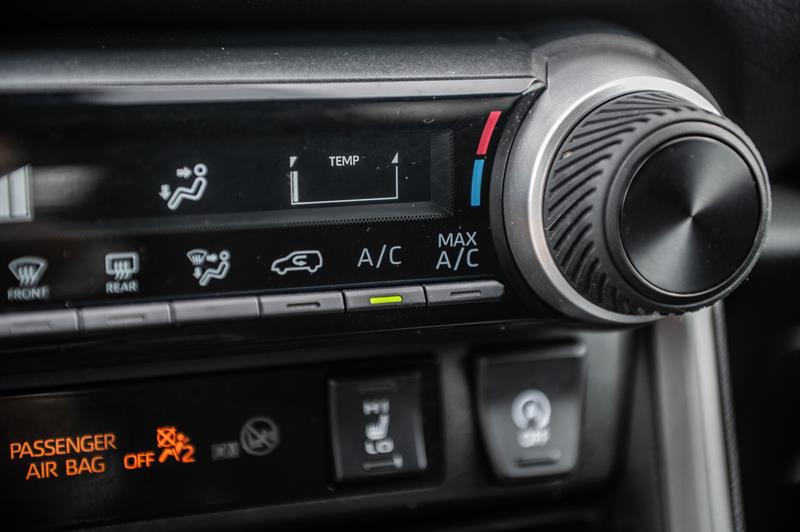 toyota RAV4 2022 - 25