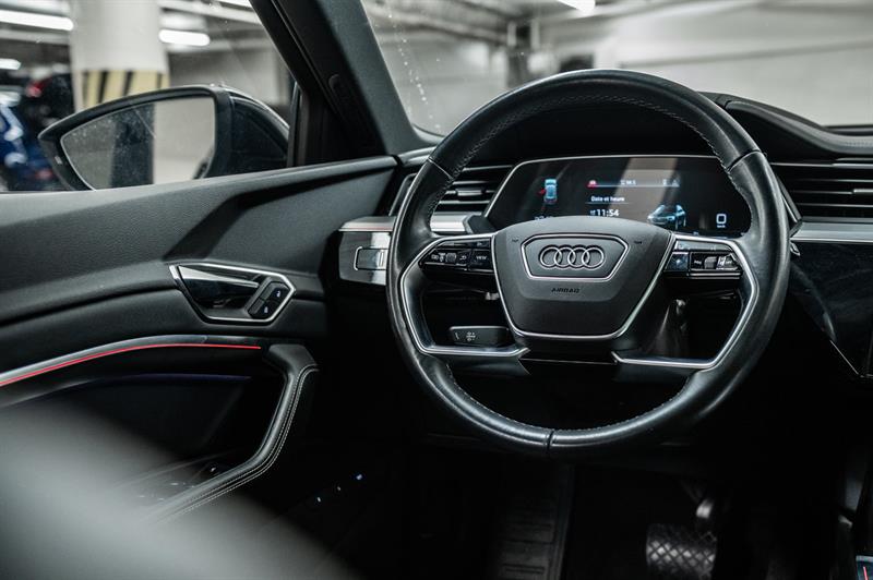 audi Q8 e-tron 2024 - 30