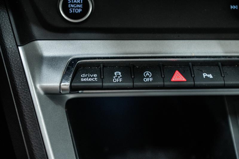 audi Q3 2022 - 25