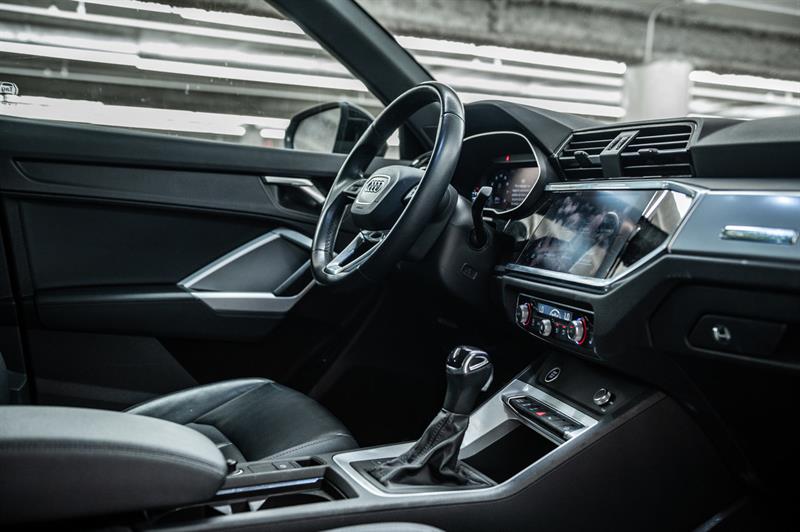 audi Q3 2022 - 31