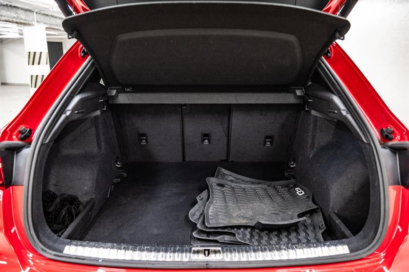 audi Q3 2020 - 12