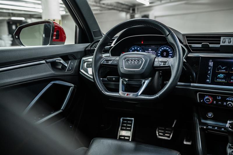 audi Q3 2020 - 30