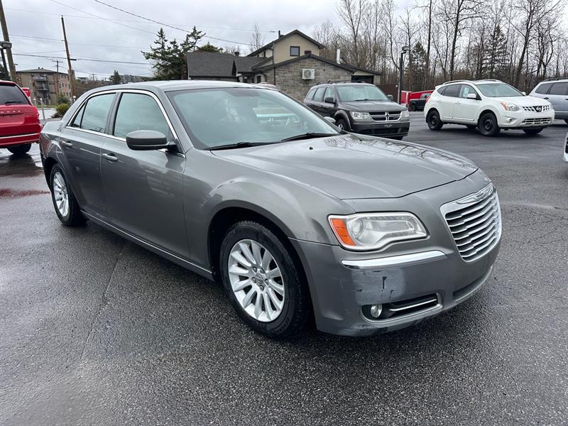 chrysler 300 2012