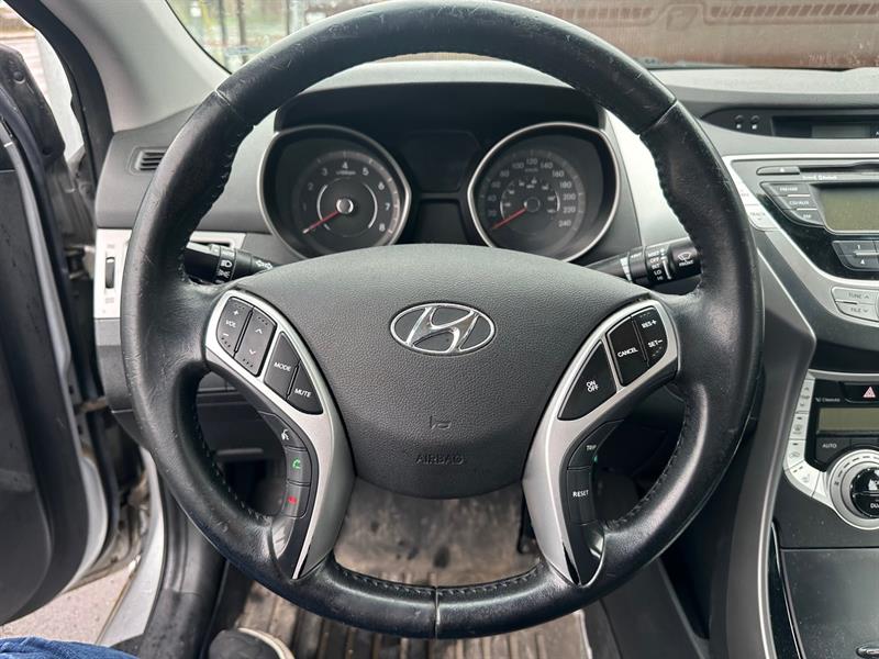 hyundai Elantra 2012 - 11