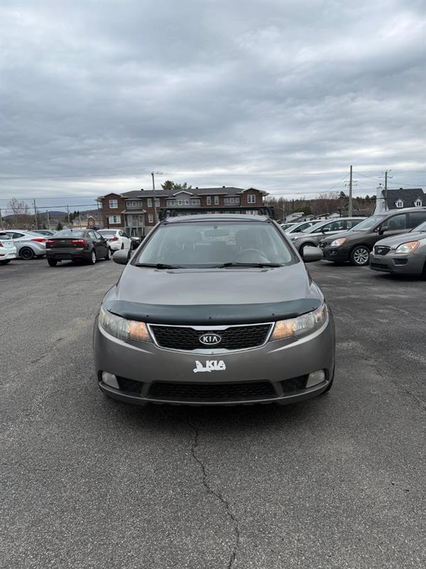 kia Forte 5-Door 2011 - 3