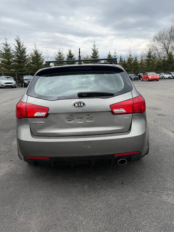 kia Forte 5-Door 2011 - 5