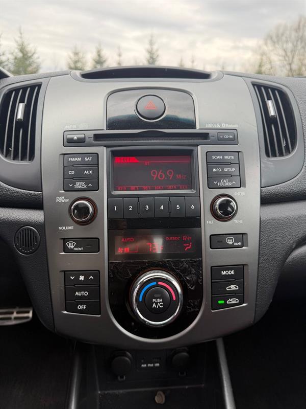 kia Forte 5-Door 2011 - 14
