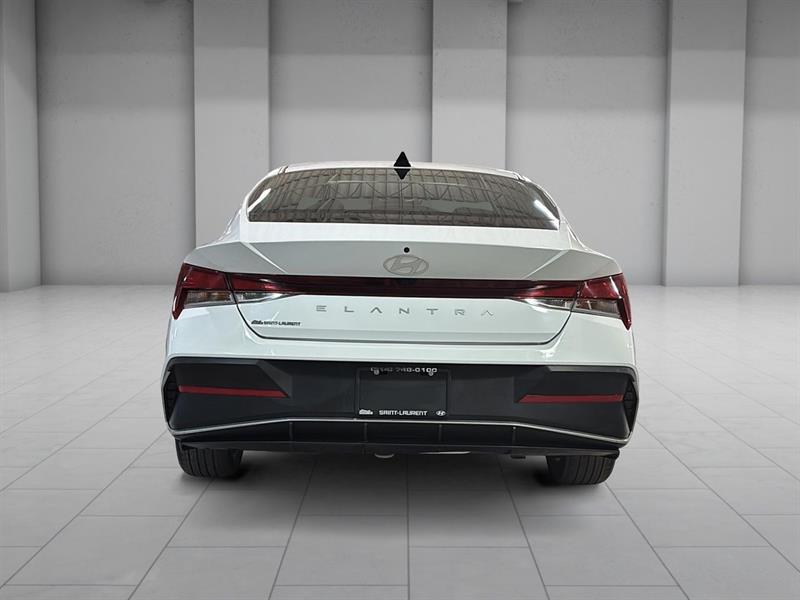 hyundai Elantra 2024 - 11