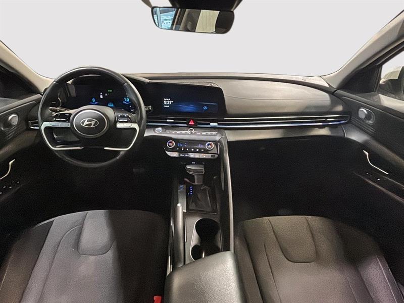hyundai Elantra 2024 - 25