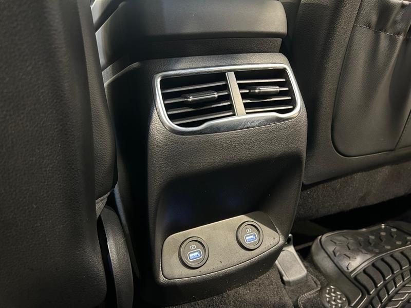 hyundai Santa Fe 2023 - 32