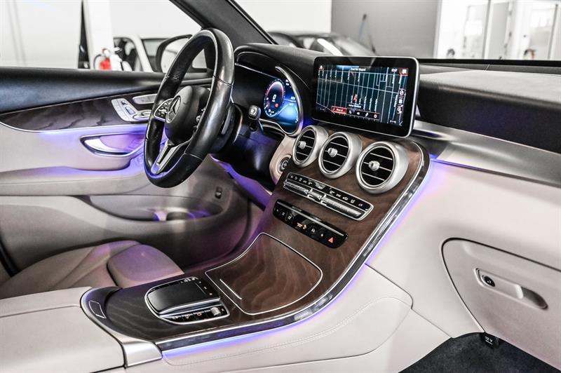 2020 Mercedes-Benz GLC - Image 30