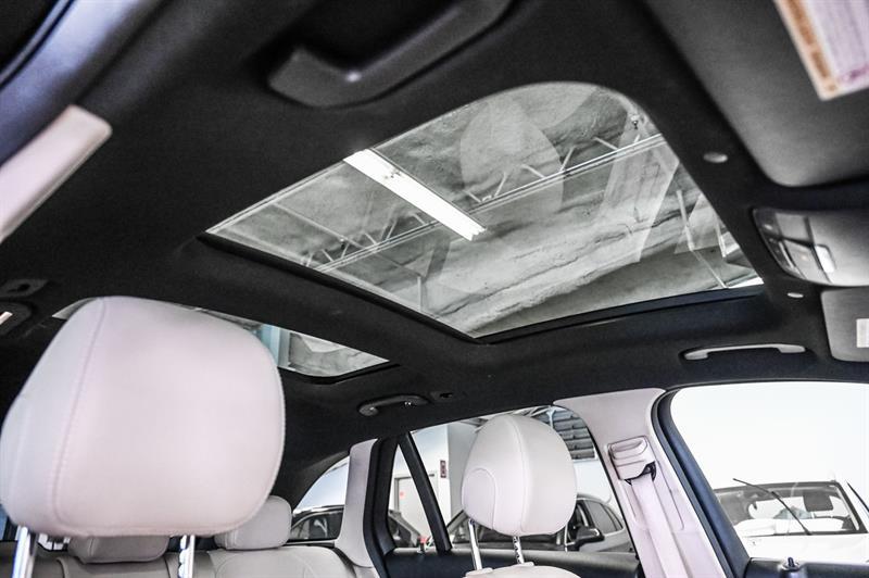 2020 Mercedes-Benz GLC - Image 33