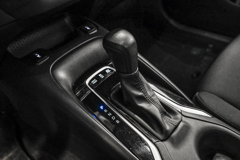 2024 Toyota Corolla - Image 22