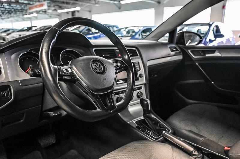 2015 Volkswagen Golf - Image 17