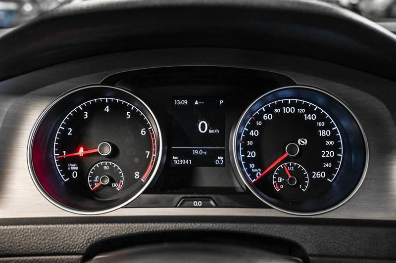 2015 Volkswagen Golf - Image 20