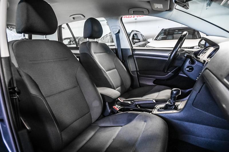 2015 Volkswagen Golf - Image 27