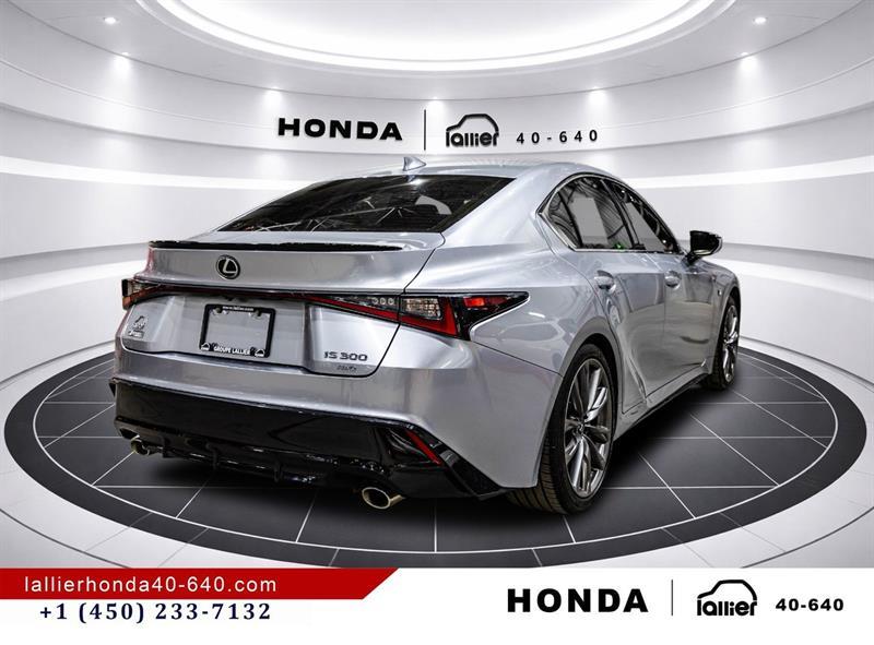 2021 Lexus IS - Image 7