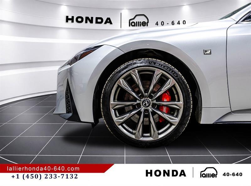 2021 Lexus IS - Image 10