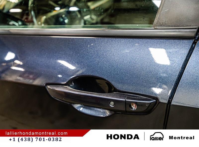 honda Civic Sedan 2019 - 11
