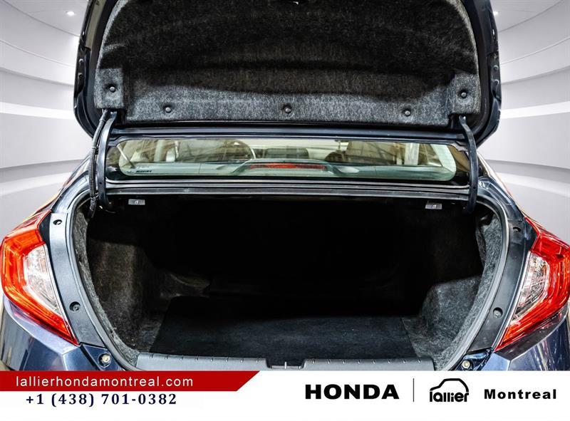 honda Civic Sedan 2019 - 16