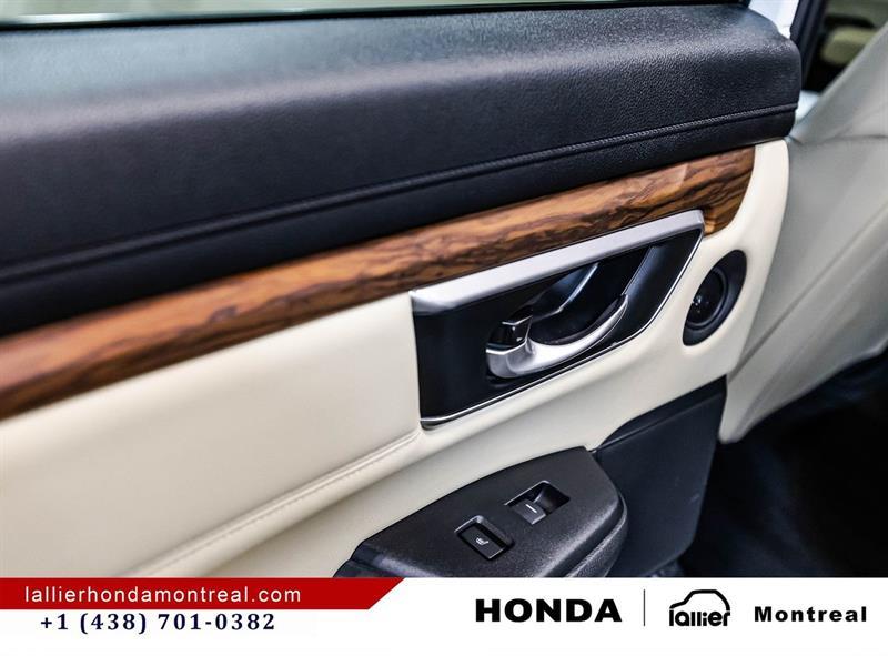 2018 Honda CR-V - Image 12