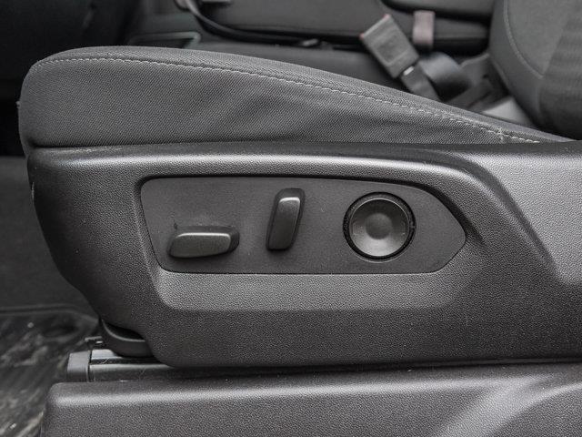 chevrolet Silverado 1500 2025 - 19