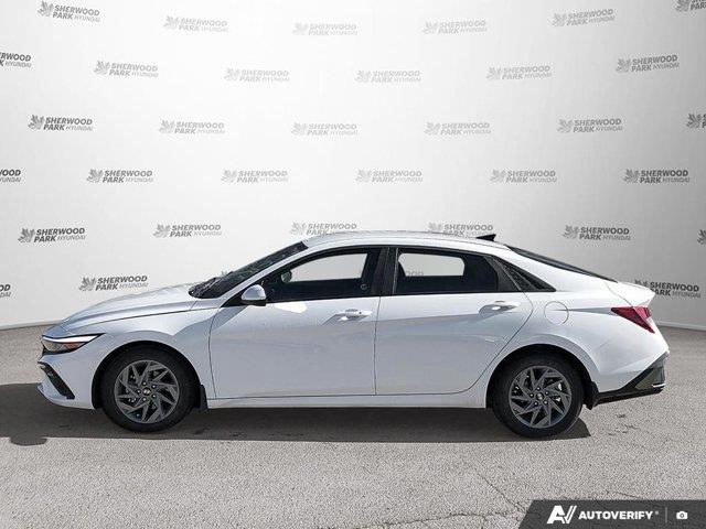 hyundai Elantra 2025 - 2