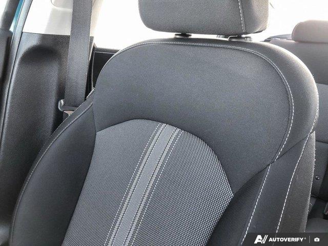 kia Forte 2022 - 19