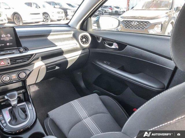 kia Forte 2022 - 24