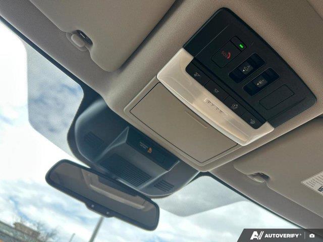 nissan Rogue 2023 - 24