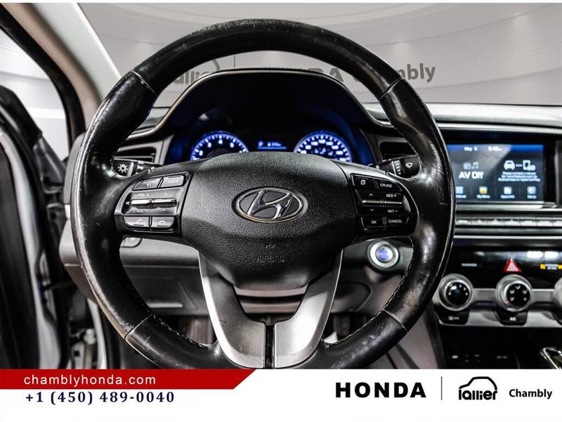 hyundai Elantra 2020 - 23