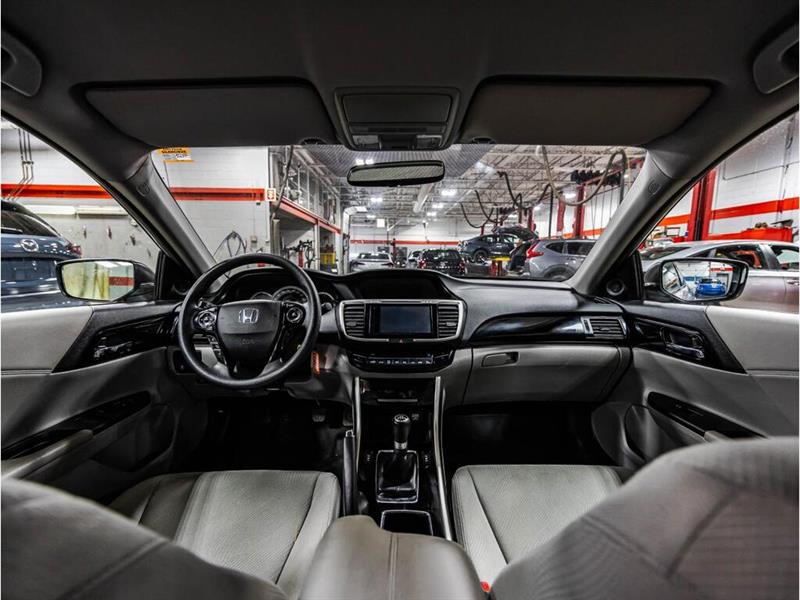 honda Berline Accord 2017 - 14