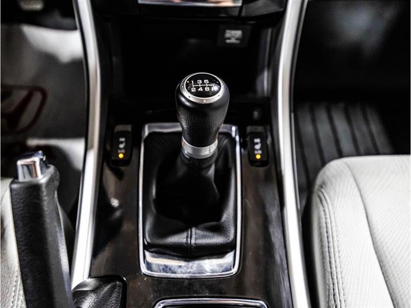 honda Berline Accord 2017 - 24