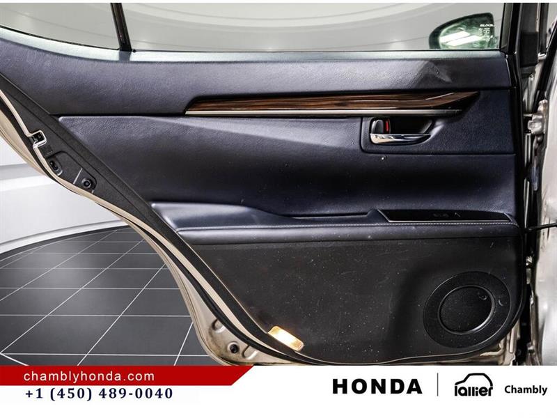 lexus ES 350 2016 - 12