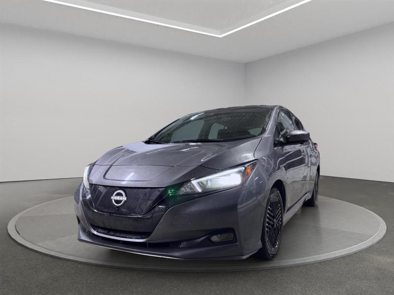 nissan LEAF 2024