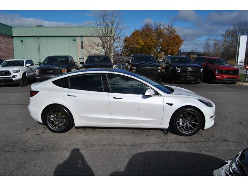 tesla Model 3 2021 - 6