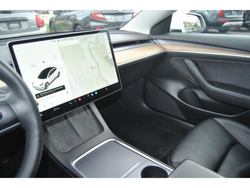 tesla Model 3 2022 - 15