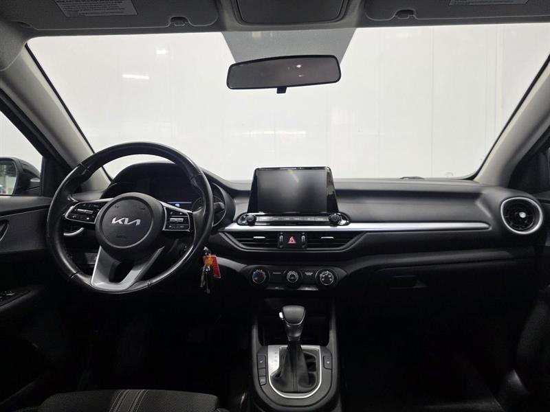 kia Forte 2022 - 7