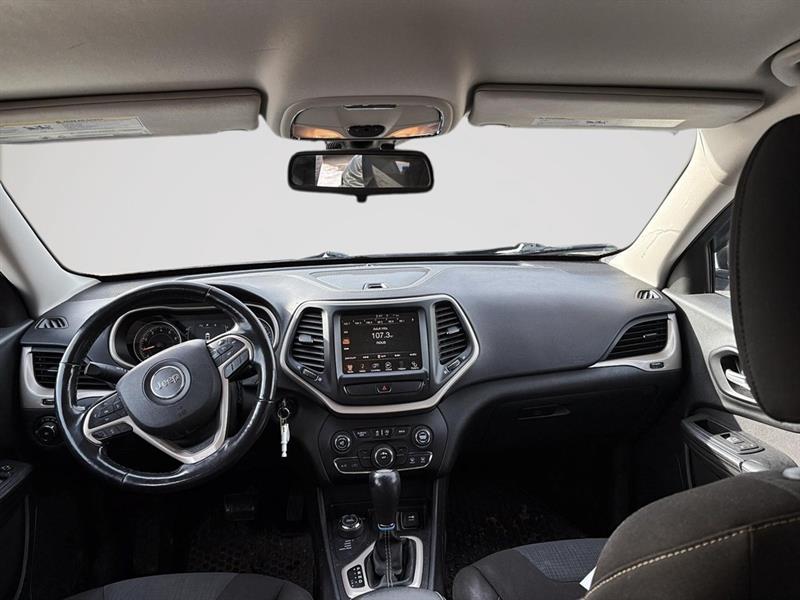 jeep Cherokee 2015 - 11