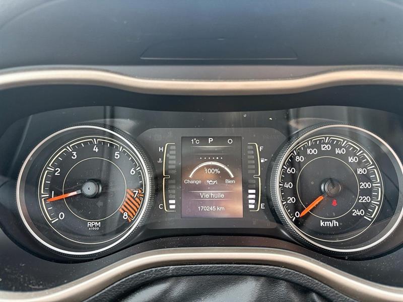 jeep Cherokee 2015 - 12