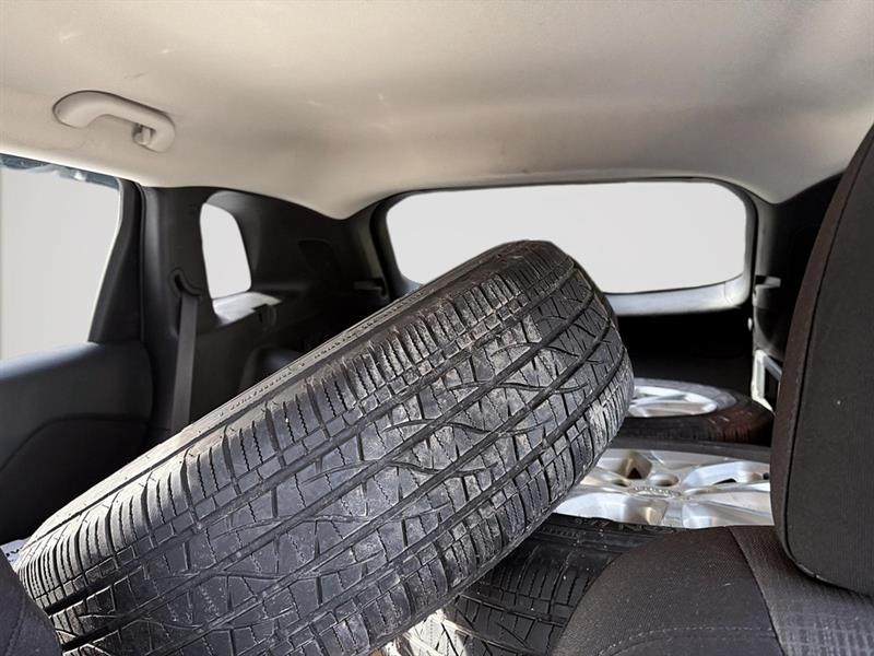 jeep Cherokee 2015 - 21