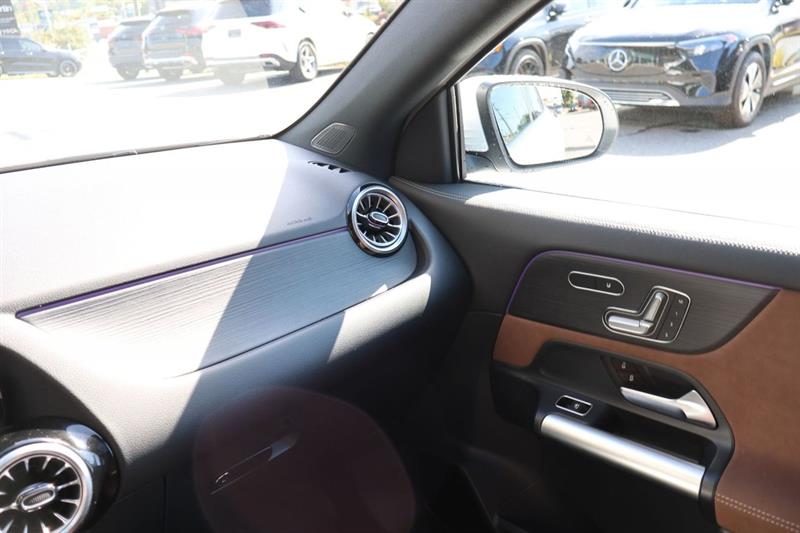 mercedes-benz GLA 2025 - 16