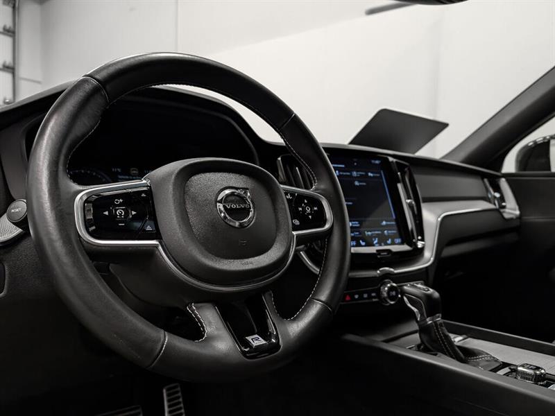 volvo XC60 2020 - 7