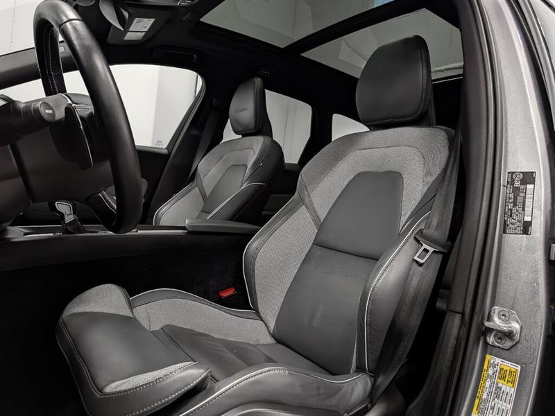 volvo XC60 2020 - 8