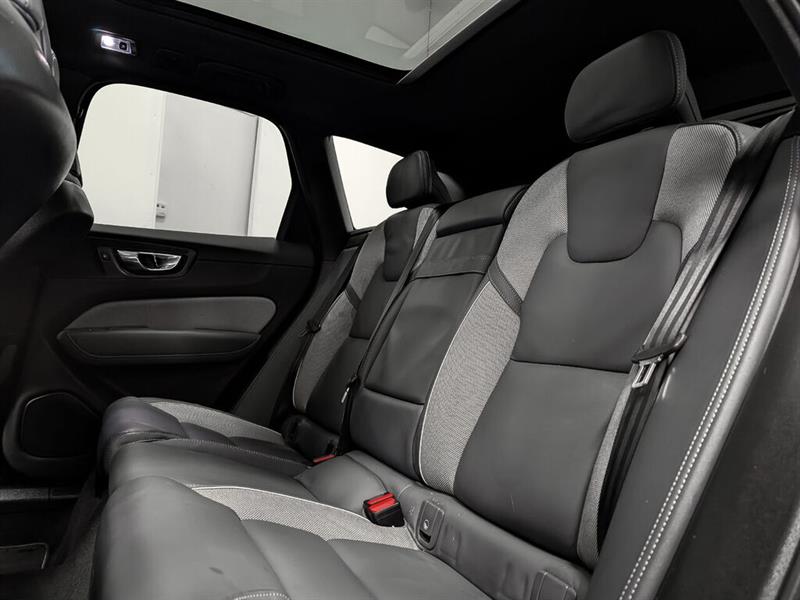 volvo XC60 2020 - 10